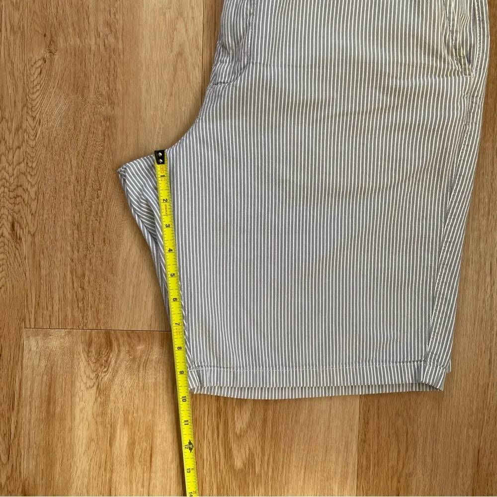 J. Crew Size 36 Men's 9.5